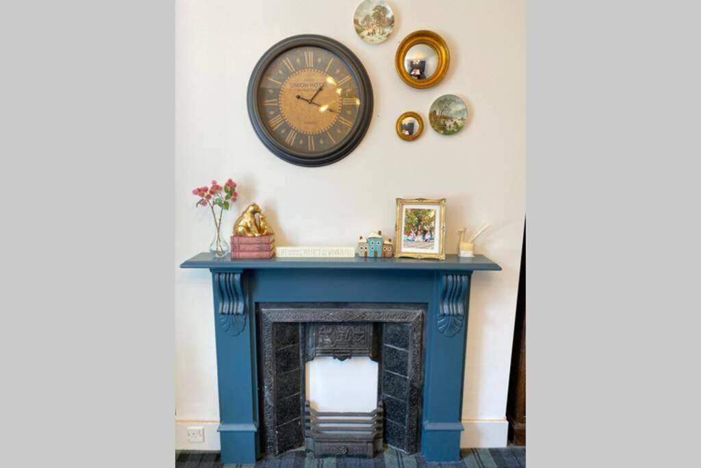 Old City Gem Flat Aberdeen Extérieur photo